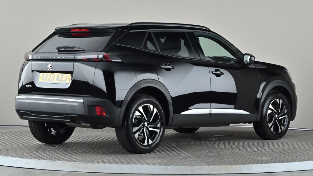 Peugeot 2008 1.2 Puretech Allure Premium Black #6