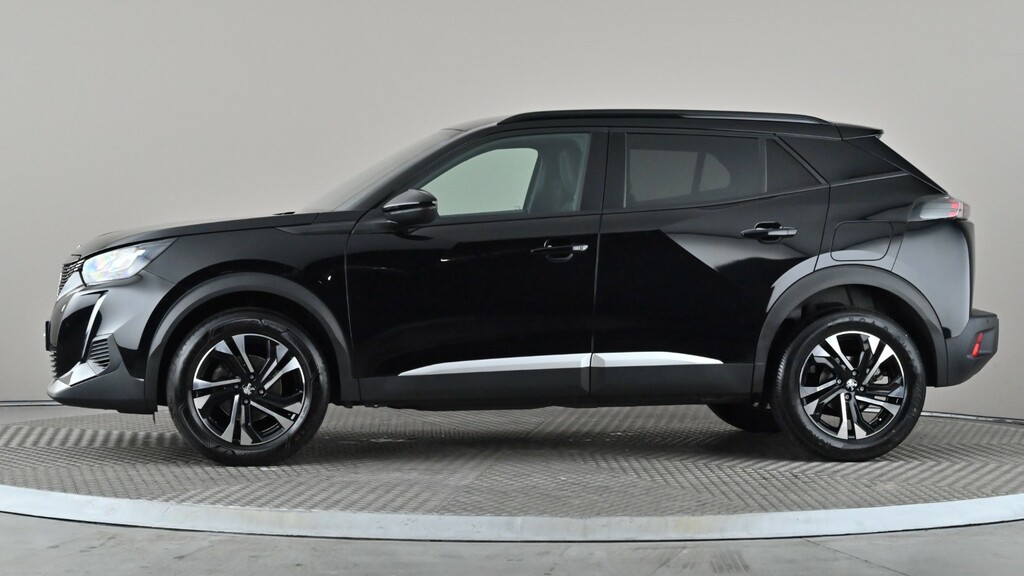 Peugeot 2008 1.2 Puretech Allure Premium Black #3