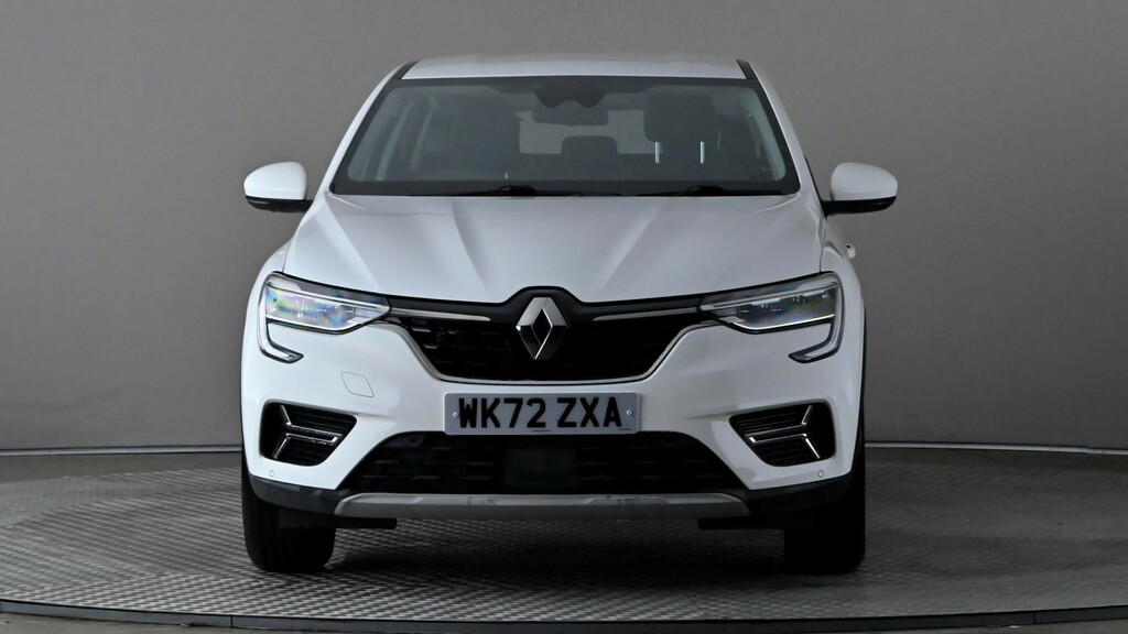 Renault Arkana 1.6 E-tech Hybrid 145 Iconic White #2