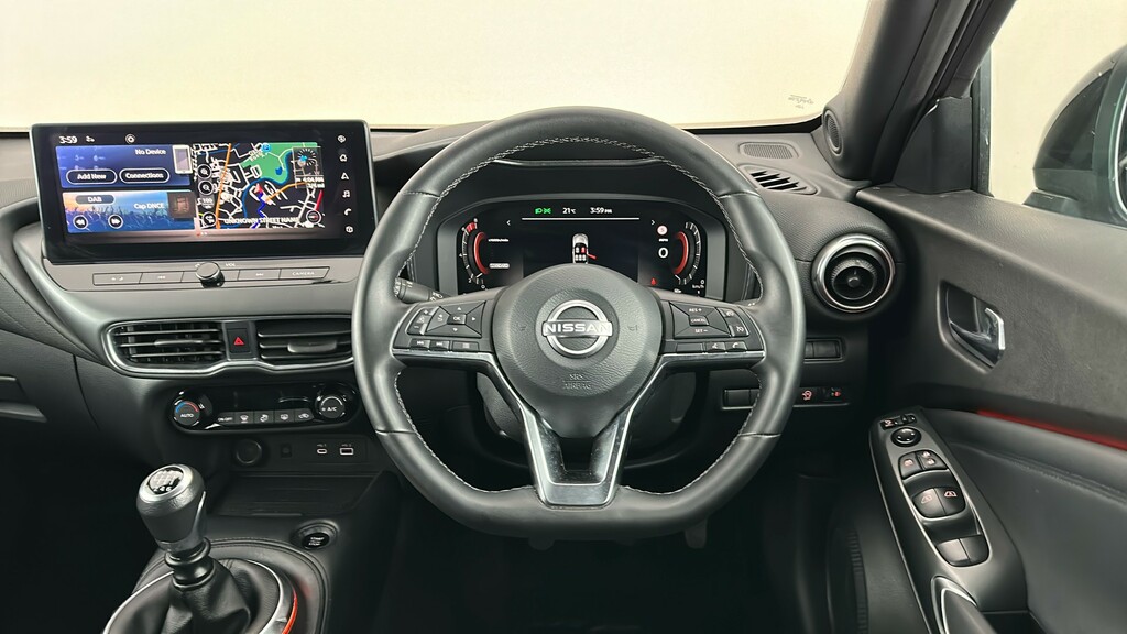 Nissan Juke Nissan Juke Tekna White #14