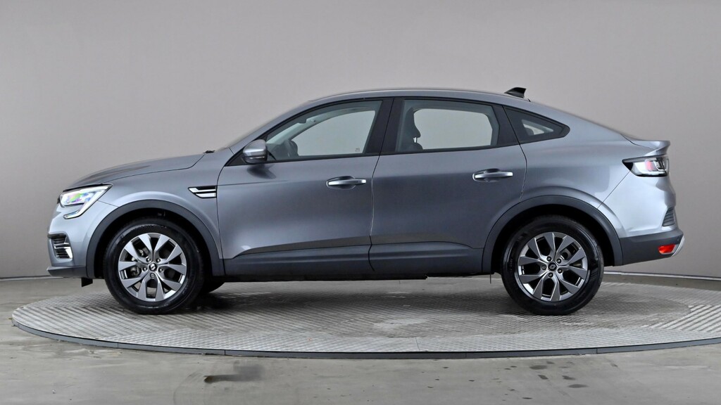 Renault Arkana 1.6 E-tech Fhev 145 Evolution Grey #3
