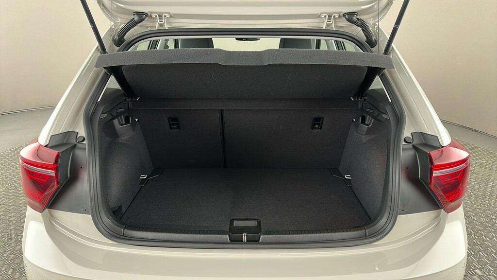 Volkswagen Polo R-line White #22