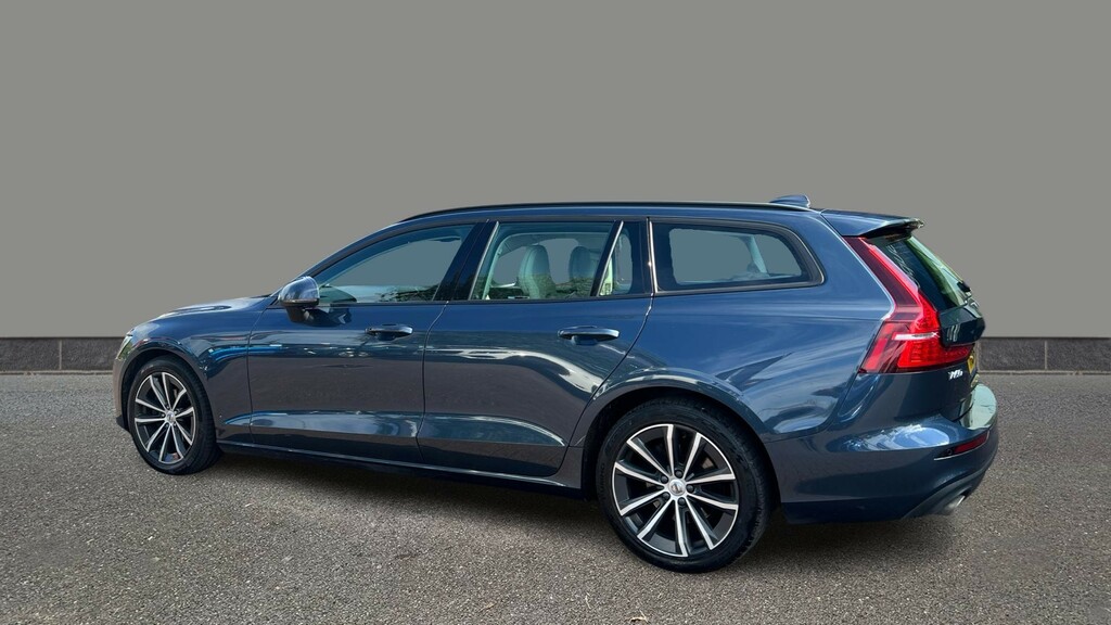 Volvo V60 2.0 B3p Momentum Blue #4
