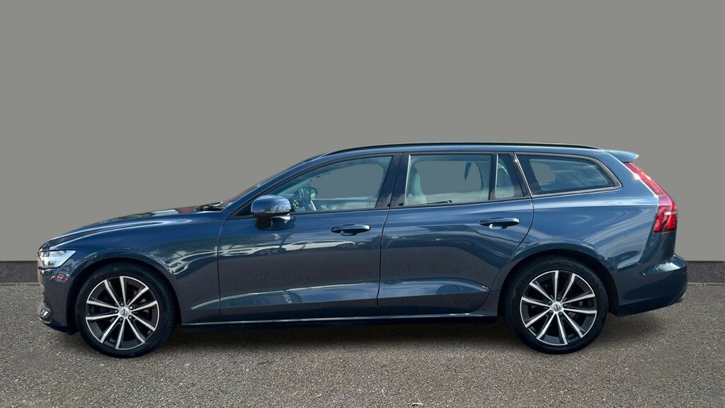 Volvo V60 2.0 B3p Momentum Blue #3