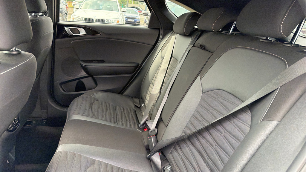Kia Proceed 1.5T Gdi Isg Gt-line S Dct Estate Grey #16