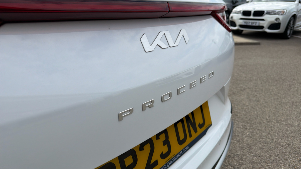 Kia Proceed 1.5T Gdi Isg Gt-line S Dct Estate Grey #33