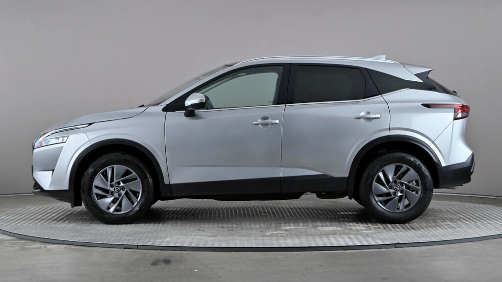 Nissan Qashqai 1.3 Dig-t Mh 158 Acenta Premium Xtronic Silver #3