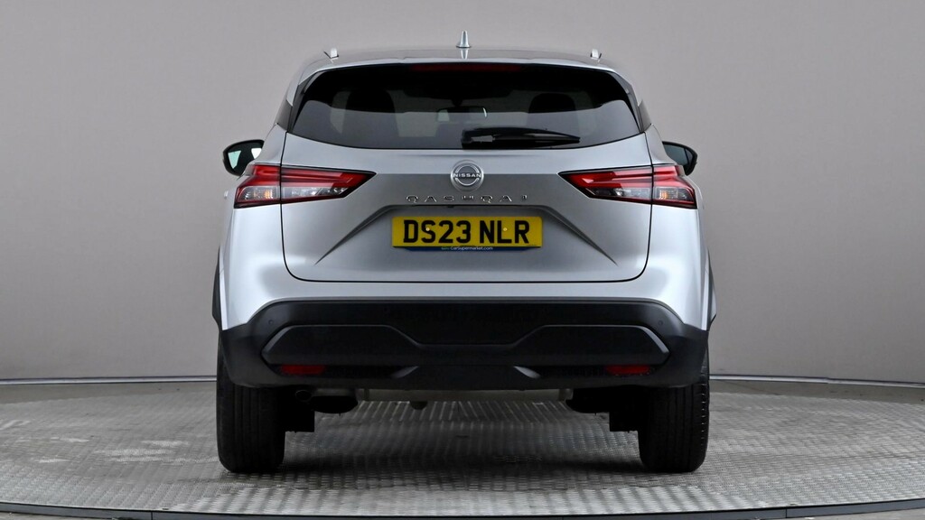 Nissan Qashqai 1.3 Dig-t Mh 158 Acenta Premium Xtronic Silver #5