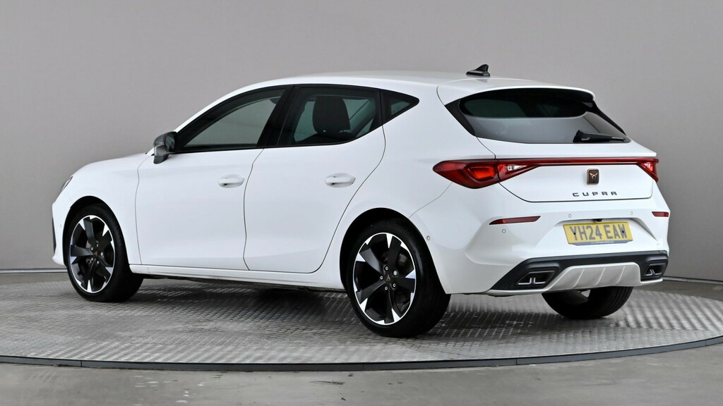 Cupra Leon 1.5 Tsi V1 White #4