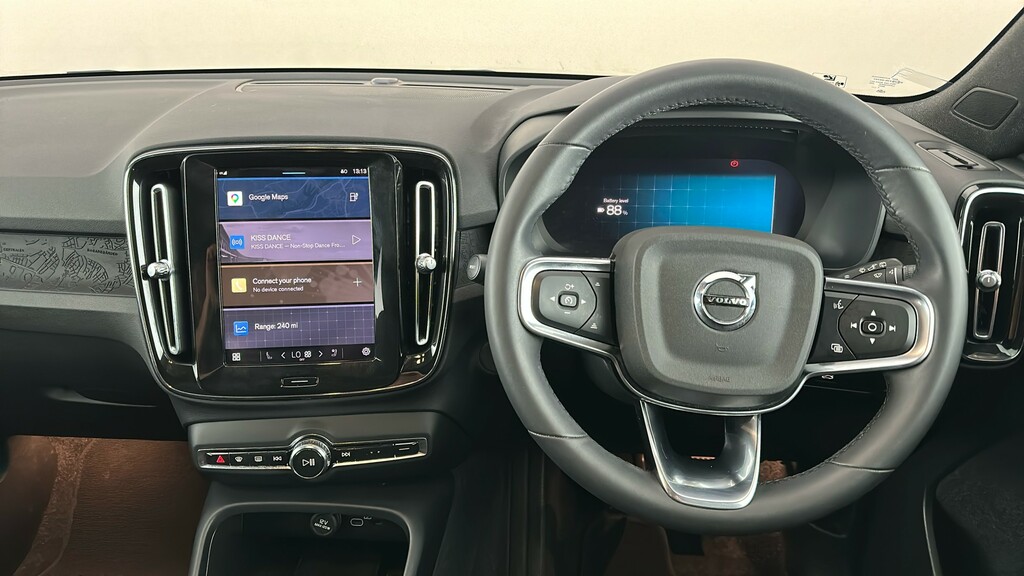Volvo XC40 1.5 T4 Recharge Phev Plus Dark #14
