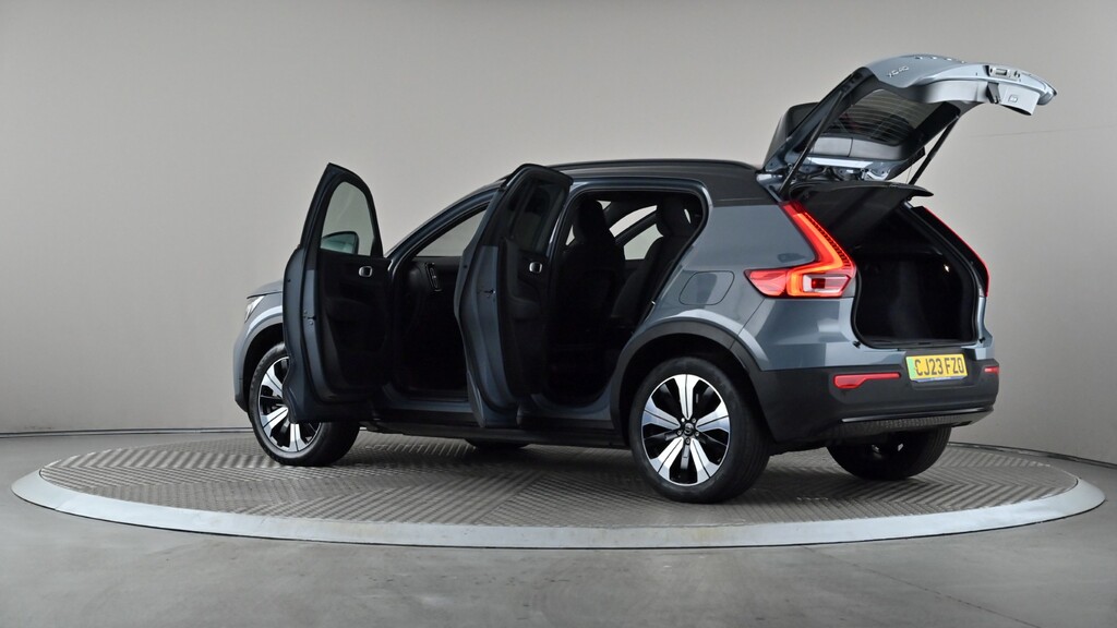 Volvo XC40 1.5 T4 Recharge Phev Plus Dark #10