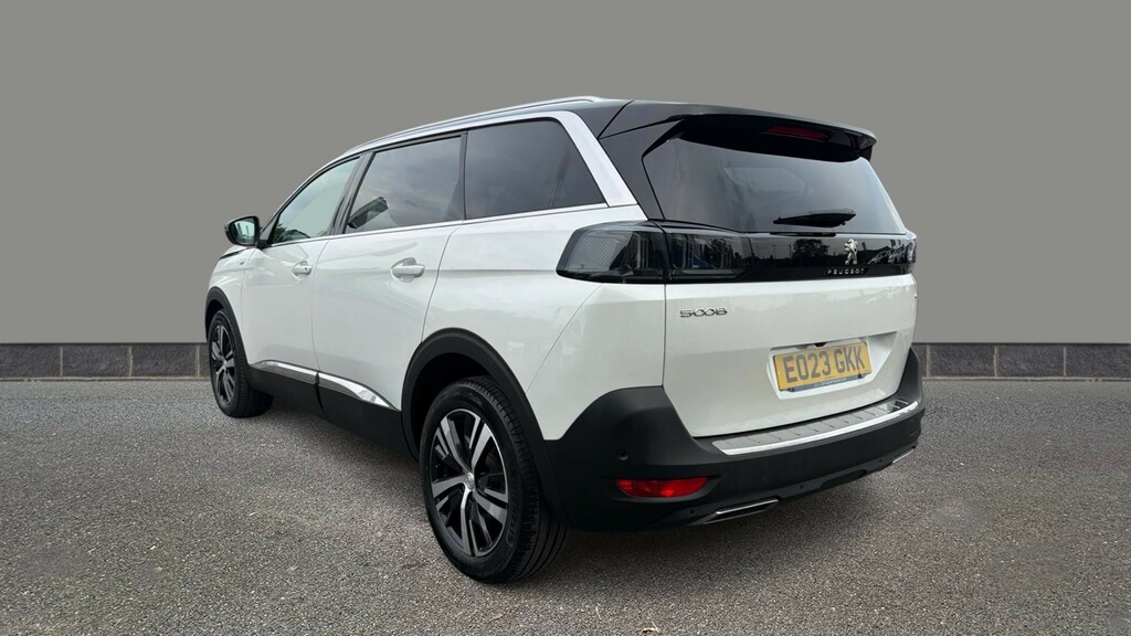 Peugeot 5008 1.5 Bluehdi Gt Eat8 White #4