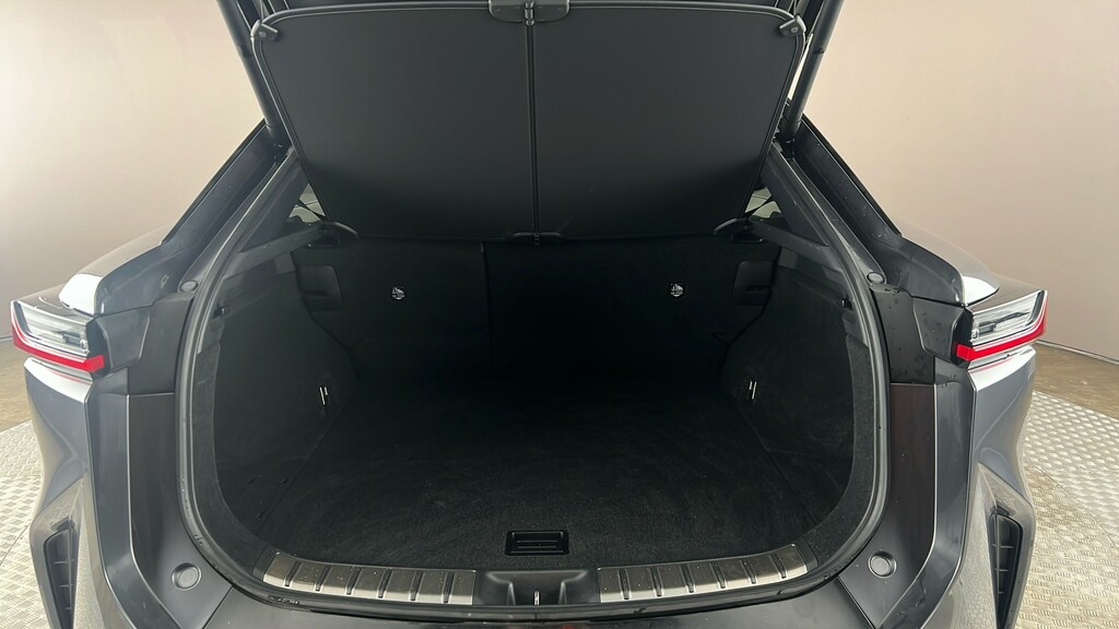 Lexus RZ 450E 71.4Kwh Premium Suv Direct4 Silver #22