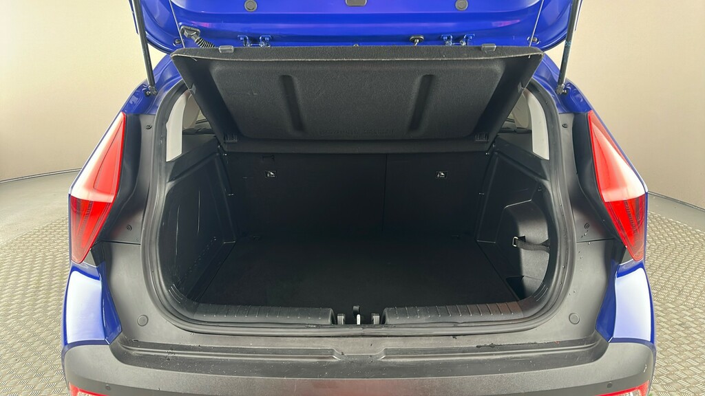 Hyundai Bayon 1.0 T-gdi Premium Dct Mhev 99 Bhp Blue #22