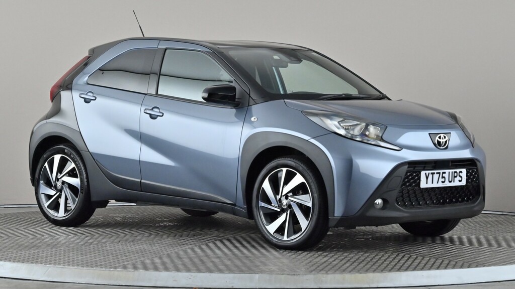 Toyota Aygo X 1.0 Vvt-i Edge Grey