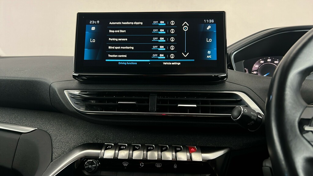 Peugeot 5008 Gt Black #16