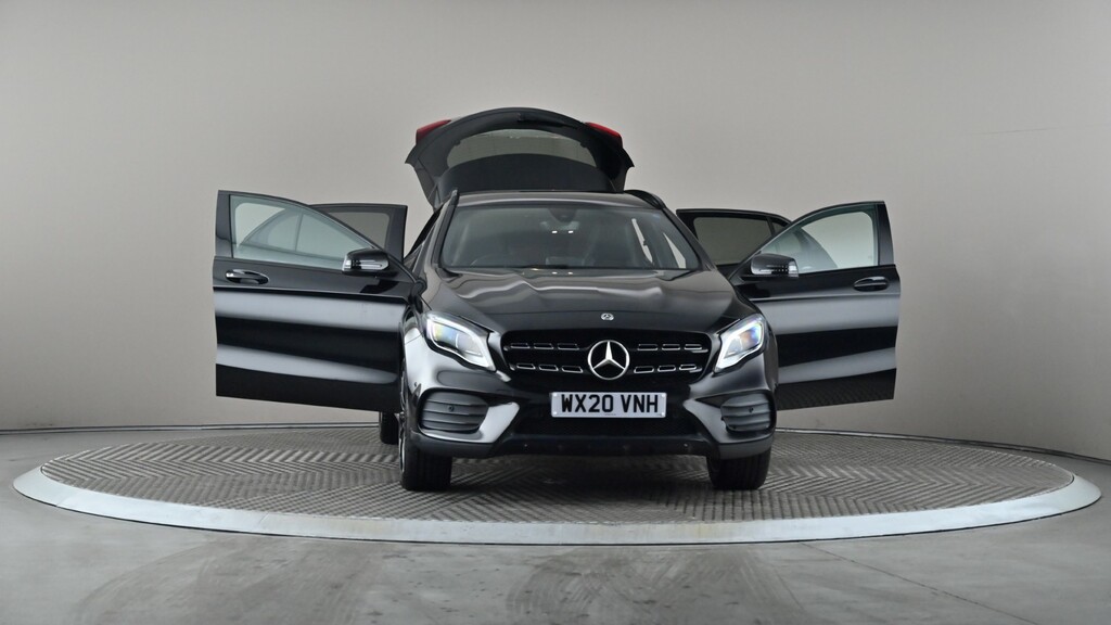 Mercedes-Benz GLA Class 1.3 Gla 200 Sport 161 Bhp Black #8