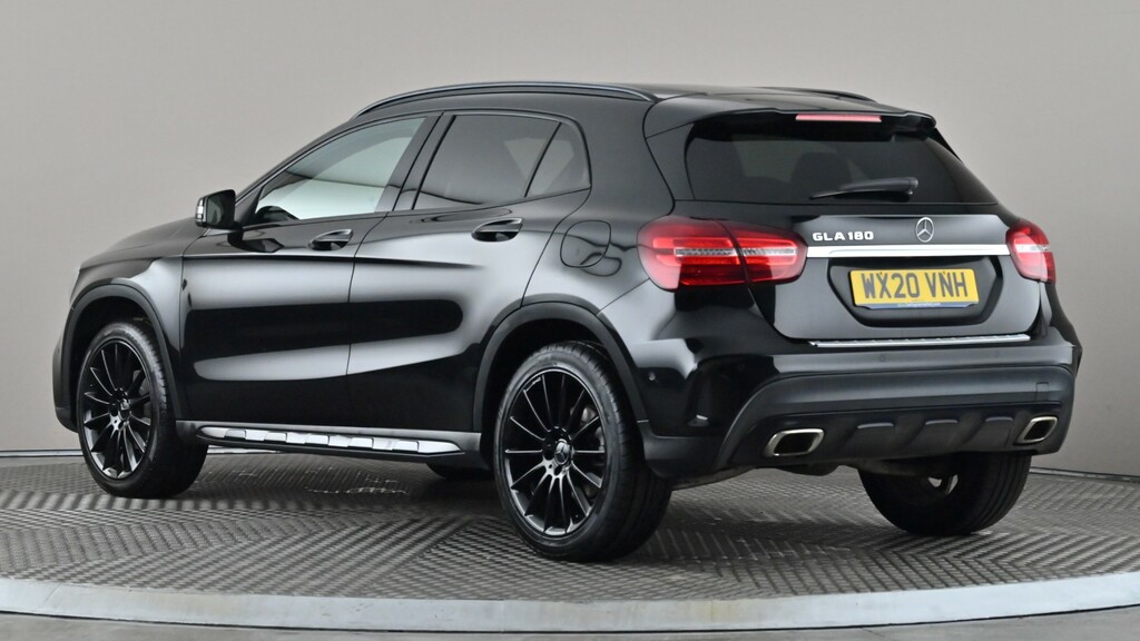 Mercedes-Benz GLA Class Gla 180 Amg Line Edition Black #4