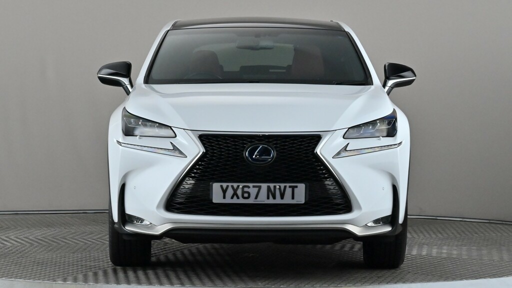 Lexus NX 300H 2.5 F-sport Cvt White #2