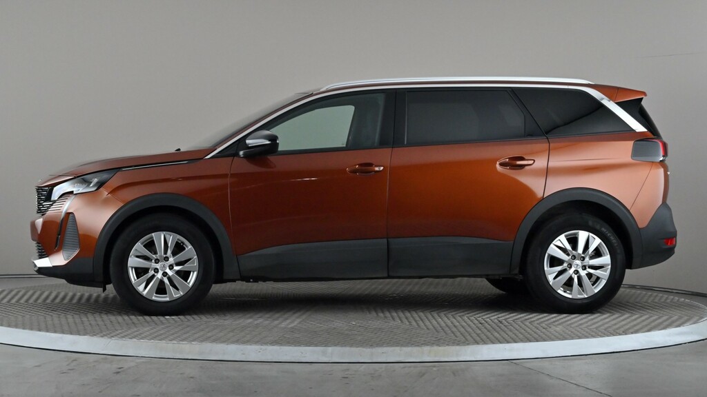 Peugeot 5008 1.5 Bluehdi Allure Premium Eat8 Brown #3