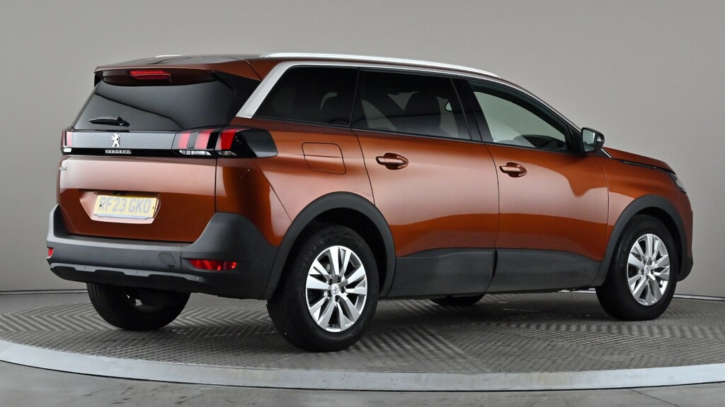 Peugeot 5008 1.5 Bluehdi Allure Premium Eat8 Brown #6