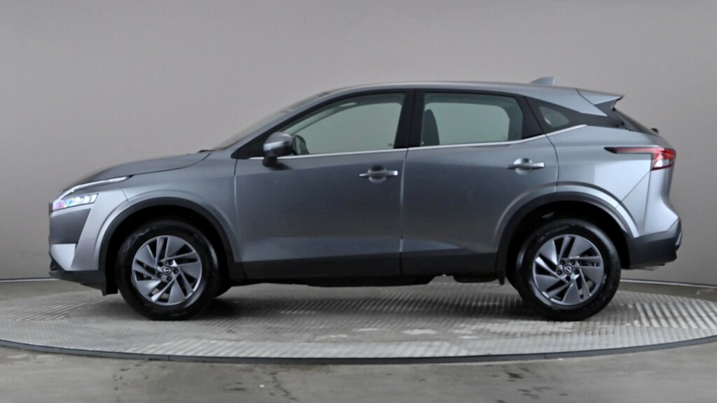 Nissan Qashqai 1.3 Dig-t Mh 158 Acenta Premium Xtronic Grey #3