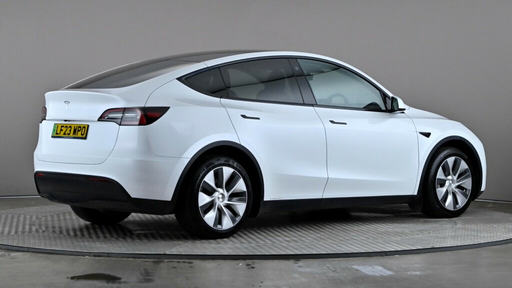 Tesla Model Y Long Range Awd LF23WPO White #6