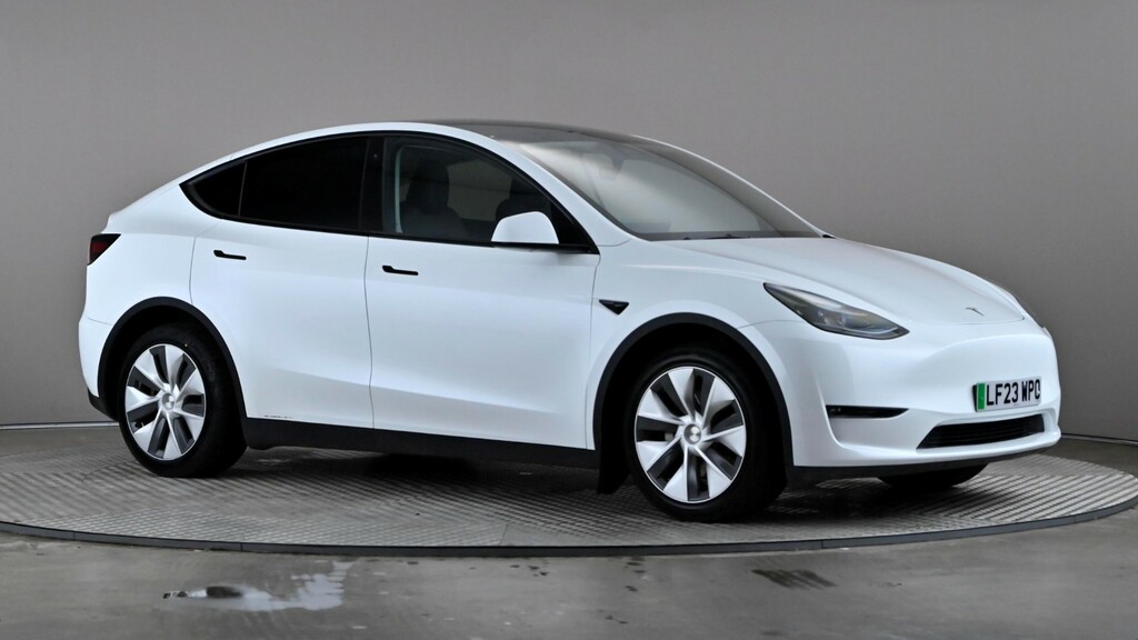 Tesla Model Y Long Range Awd White