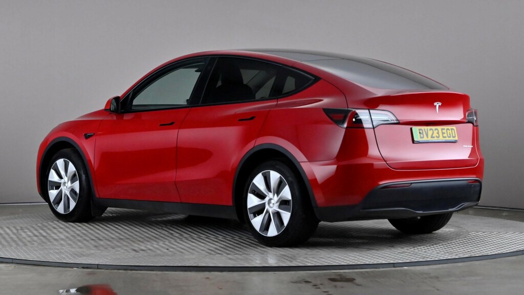 Tesla Model Y Long Range Awd BV23EGD Red #4
