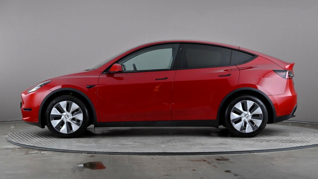Tesla Model Y Long Range Awd BV23EGD Red #3