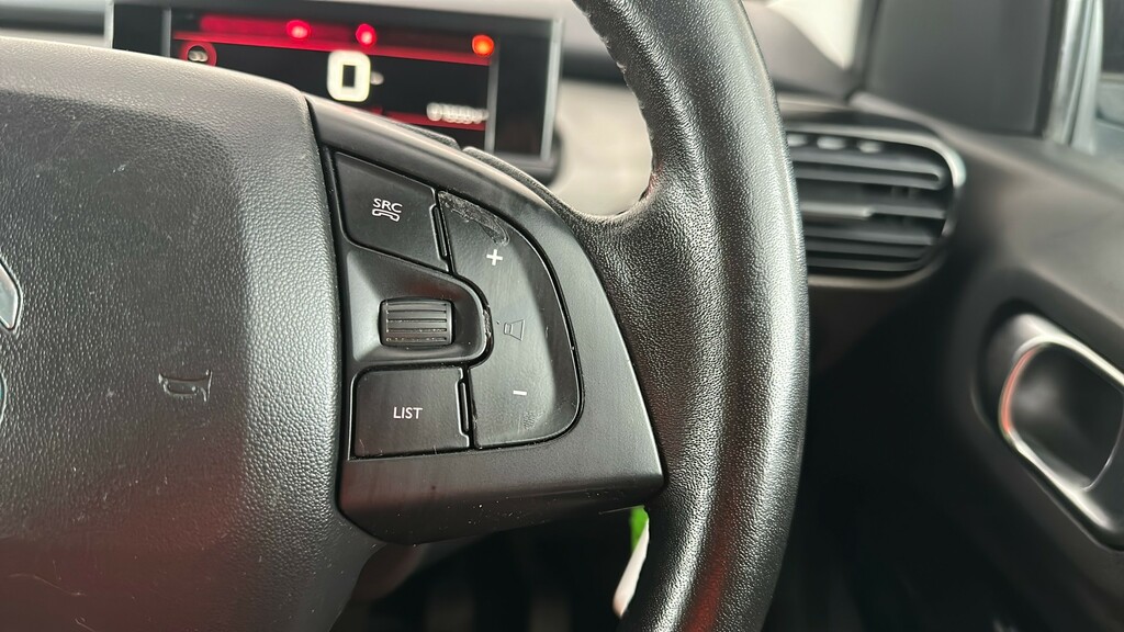 Citroen C4 Cactus 1.2 Puretech Flair Hatchback Eur #30