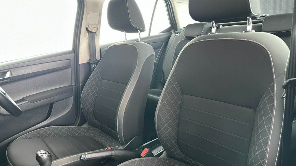 Skoda Fabia 1.0 Tsi Colour Edition Hatchback Blue #17