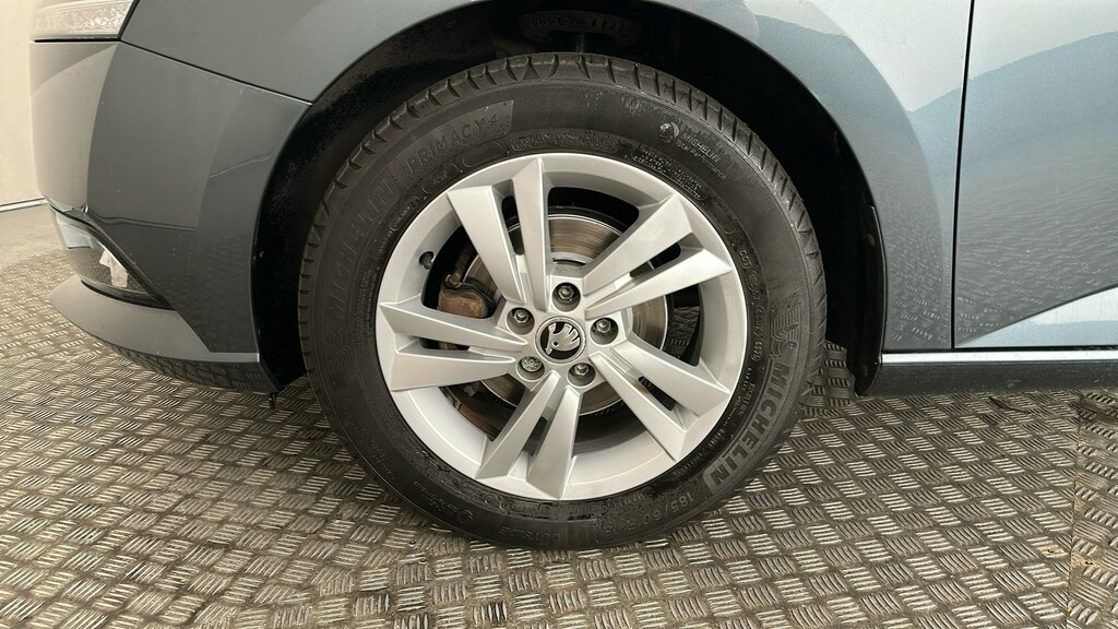 Skoda Fabia 1.0 Tsi Colour Edition Hatchback Blue #19