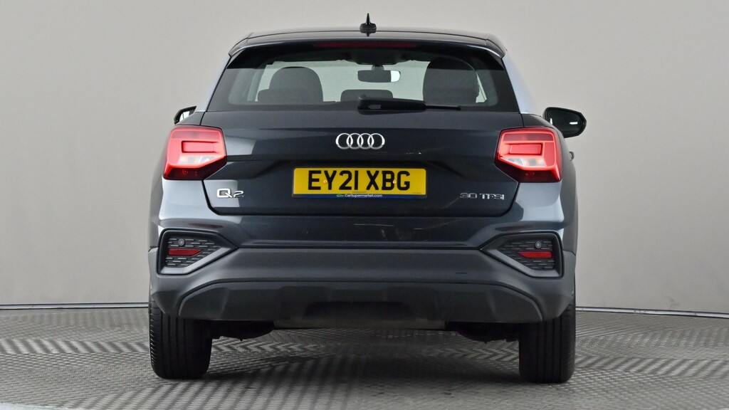 Audi Q2 30 Tfsi Technik Grey #5