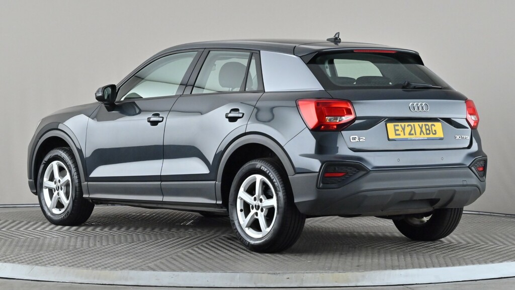Audi Q2 30 Tfsi Technik Grey #4