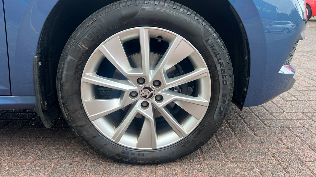 Skoda Kamiq 1.0 Tsi Se Grey #7