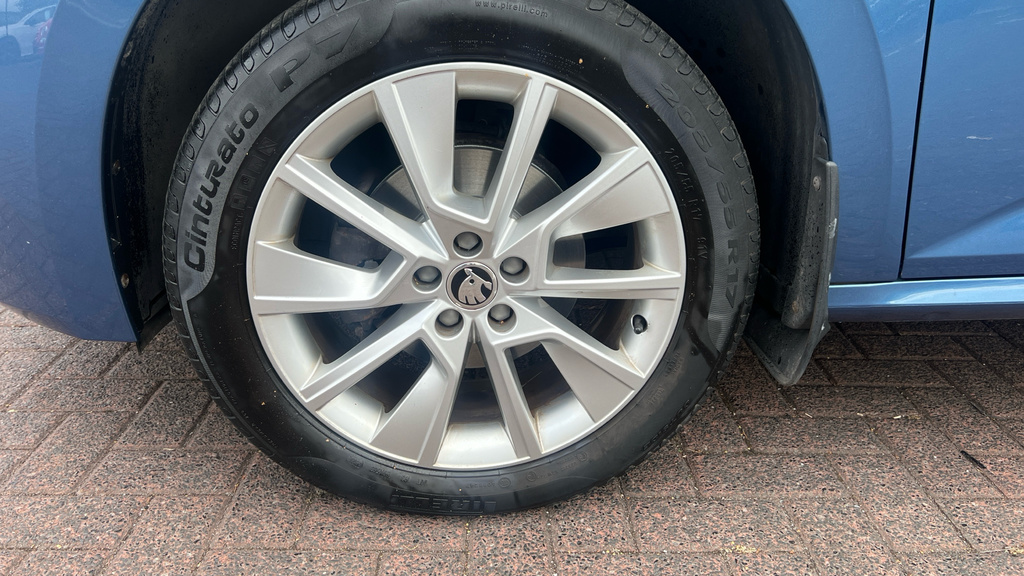Skoda Kamiq 1.0 Tsi Se Grey #8