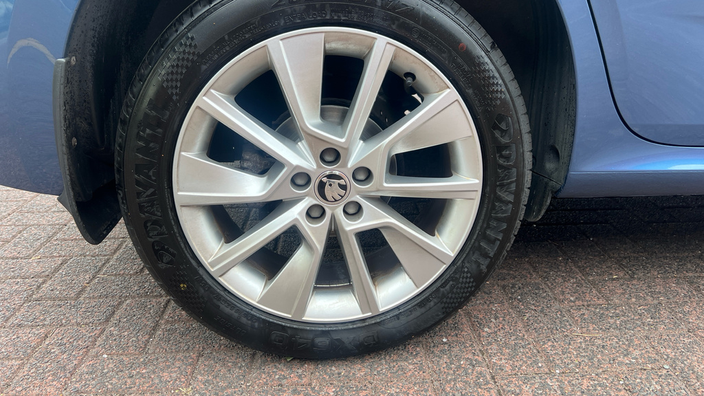 Skoda Kamiq 1.0 Tsi Se Grey #10