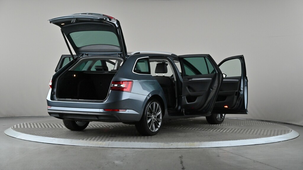 Skoda Superb 2.0 Tdi Cr 190 Laurin Klement Dsg Silver #12