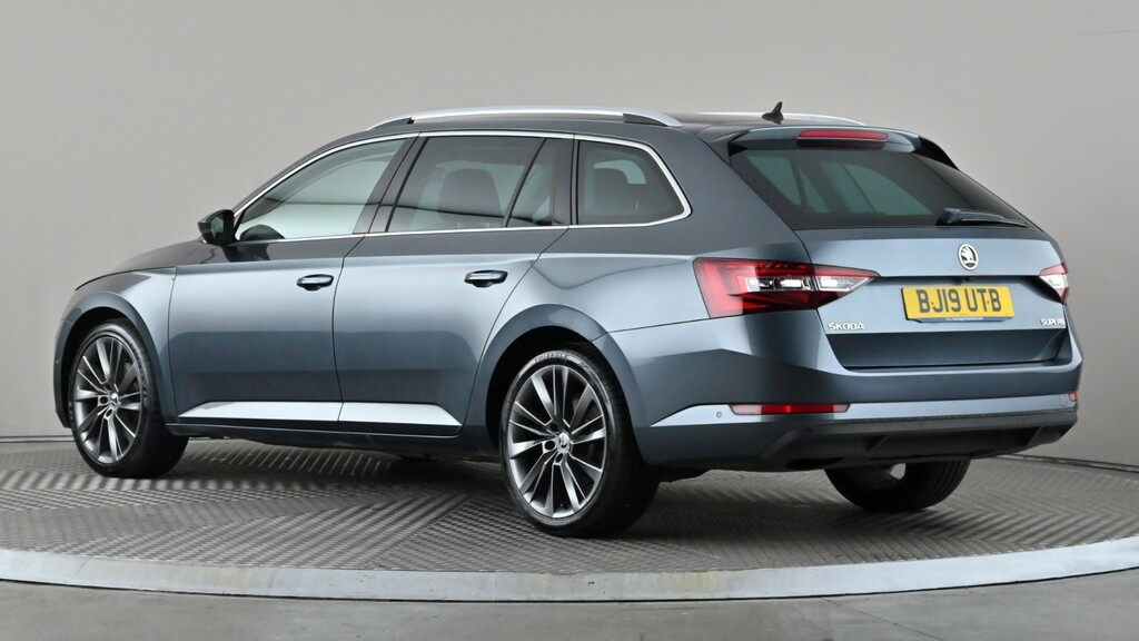 Skoda Superb 2.0 Tdi Cr Se L Executive Grey #4
