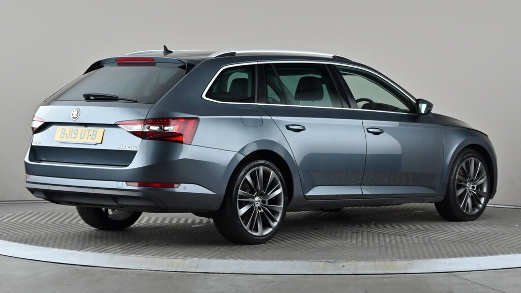 Skoda Superb 2.0 Tdi Cr Se L Executive Grey #6