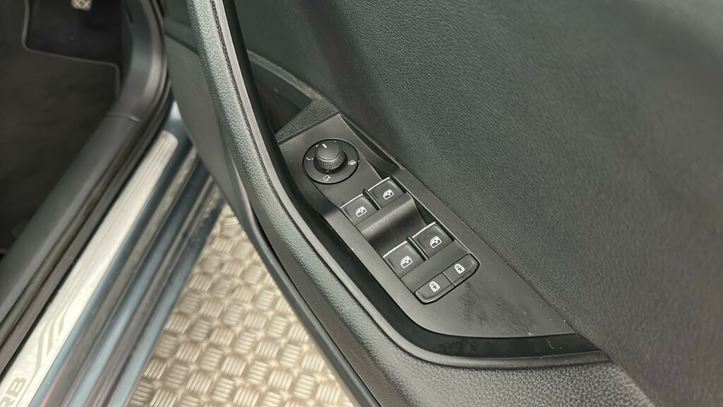 Skoda Superb 2.0 Tdi Cr 190 Laurin Klement Dsg Silver #34