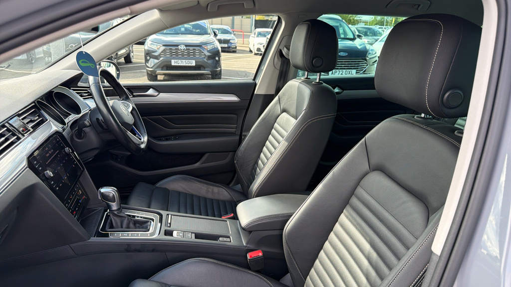 Volkswagen Passat 2.0 Tdi Evo Sel Saloon Dsg Grey #13