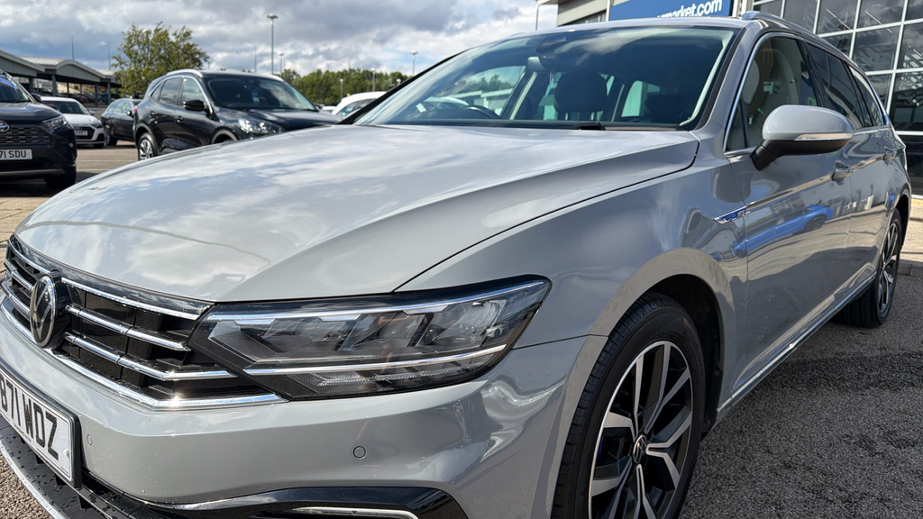 Volkswagen Passat 2.0 Tdi Evo Sel Saloon Dsg Grey #9