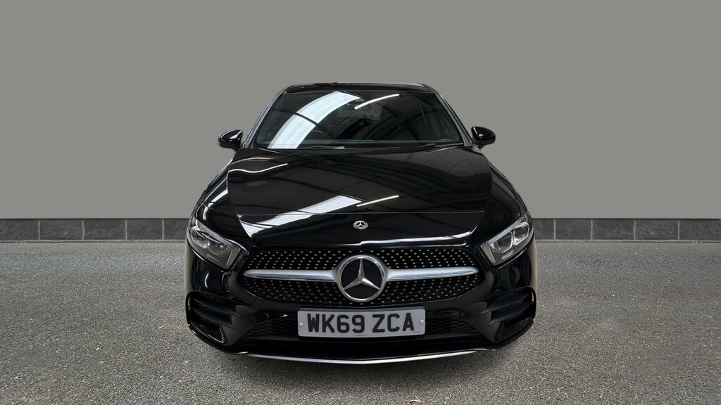 Mercedes-Benz A Class A200d Amg Line Black #2