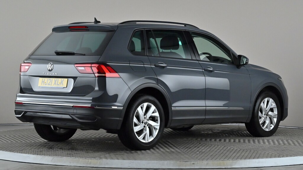 Volkswagen Tiguan 1.5 Tsi 150 Life HJ21XLK Grey #6