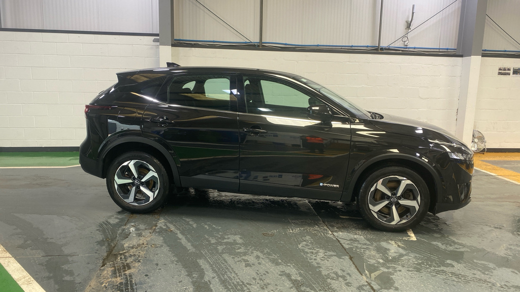 Nissan Qashqai 1.5 E-power Acenta Premium DL73NPX Black #2