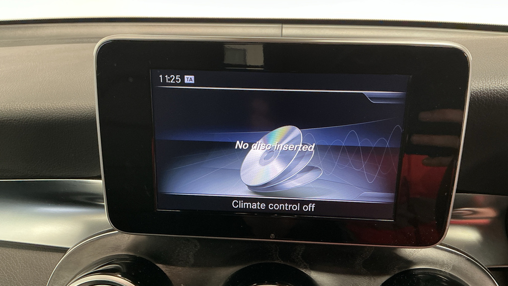 Mercedes-Benz GLC Class 2.1 Glc 250 D 4Matic Sport Premium 201 Bhp Black #23