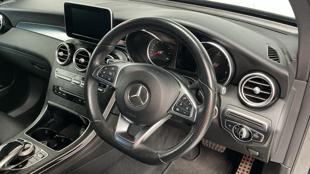 Mercedes-Benz GLC Class 2.1 Glc 250 D 4Matic Sport Premium 201 Bhp Black #20