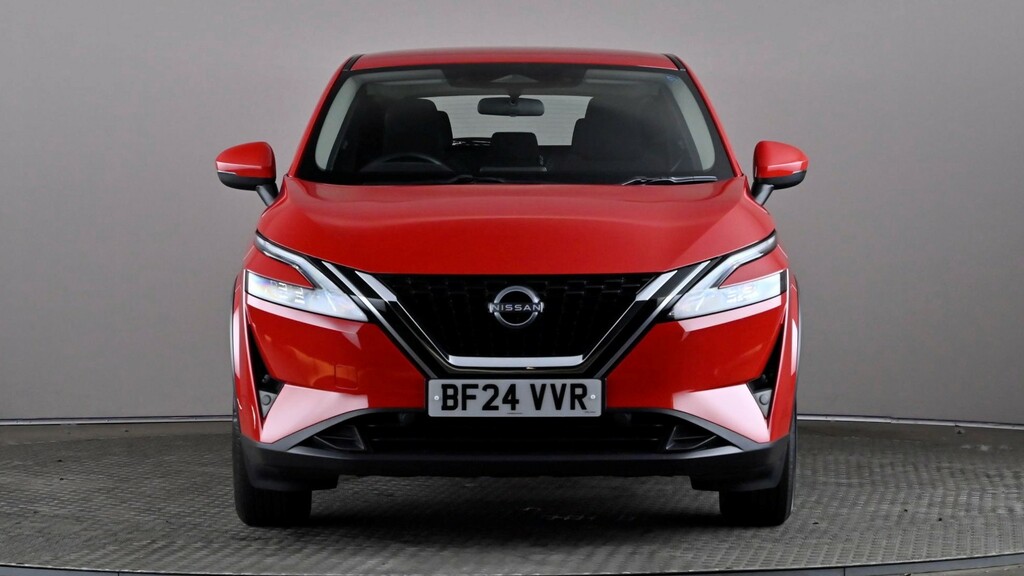Nissan Qashqai 1.3 Dig-t Mh 158 Acenta Premium Xtronic Red #2
